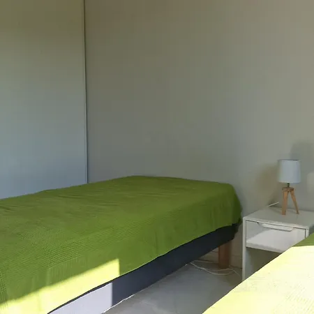 Апартаменты Avec Terrasse, Wifi, Parking Prive, A 2min De La Des Elmes - - Fr-1-309-130 *